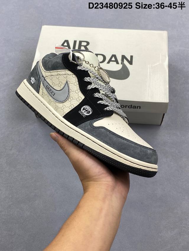 Nk Dunk Low Retro “Diy高端定制” 低帮休闲运动板鞋 原装头层材料 用料绝不含糊 独家版型蒸餾加工帶來的是更好的视觉和脚感体验 清洁度 电绣