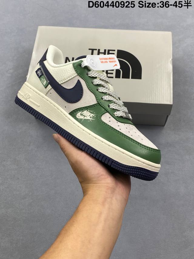 Air Force 1 原装级别 原楦头原纸板 打造纯正空军版型专注外贸渠道 全掌内置蜂窝气垫 原盒配件 原厂中底钢印、拉帮完美 货号：Hs8068 053 尺