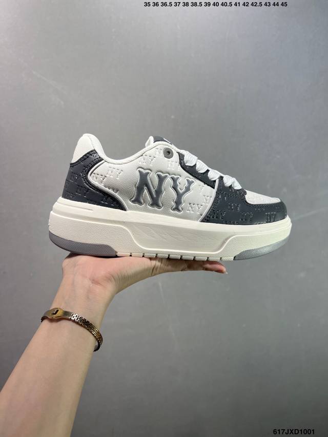 公司级Mlb Chunky Classic Embo Monogram 人气单品 学长鞋系列低帮老爹风轻量增高厚底百搭休闲运动慢跑鞋高级街头休閒品牌Mlb公开了