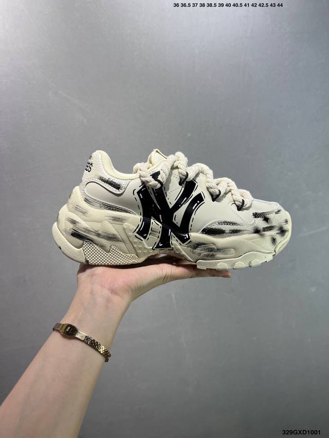 公司级Mlb Ny 印花网红老爹鞋 涂鸦恶作剧 内增高6Cm 原厂原档案数据开发 进口纳米材质 原厂全套手提袋 原盒雷射防伪标包装 官方货号: 3Asxca12