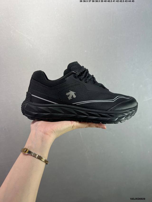 公司级Descente迪桑特Chron系列男女同款Chron复古运动休闲鞋 货号:D4331Lsn23 尺码:36 36.5 37 38 38.5 39 40