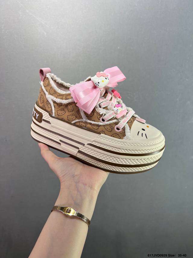 公司级Sanrio 三丽鸥 X Old Order 联名限定 凯蒂粉蓝 马卡龙 厚底增高帆布鞋 鞋身满印的Hello Kitty 凯蒂猫图案真的好可爱 粉蓝色系