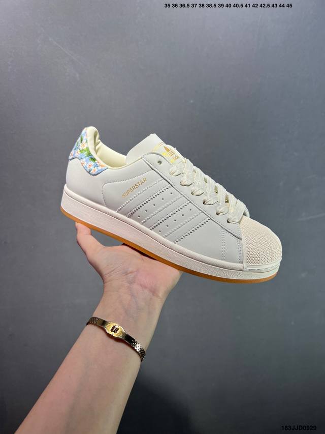 Adidas Originals Superstar 白黑 复古潮流 防滑耐磨 低帮 男女款 货号 Ji0124 号码：35-45 Id：183Jjd0929