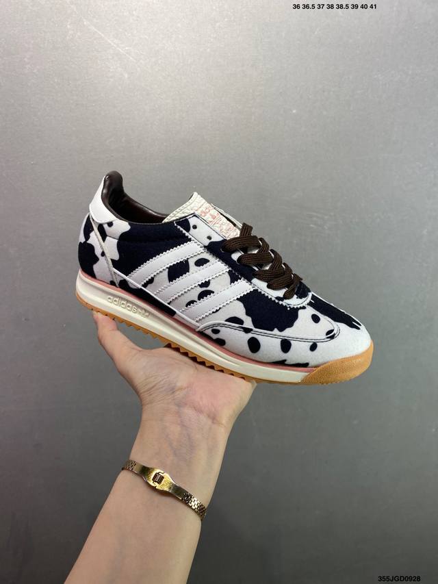 复古前卫都占了，联乘英国设计师品牌Wales Bonner X Sl 72 Krs 经典复古低帮休闲运动慢跑鞋 尺码：36 36 37 38 38 39 40