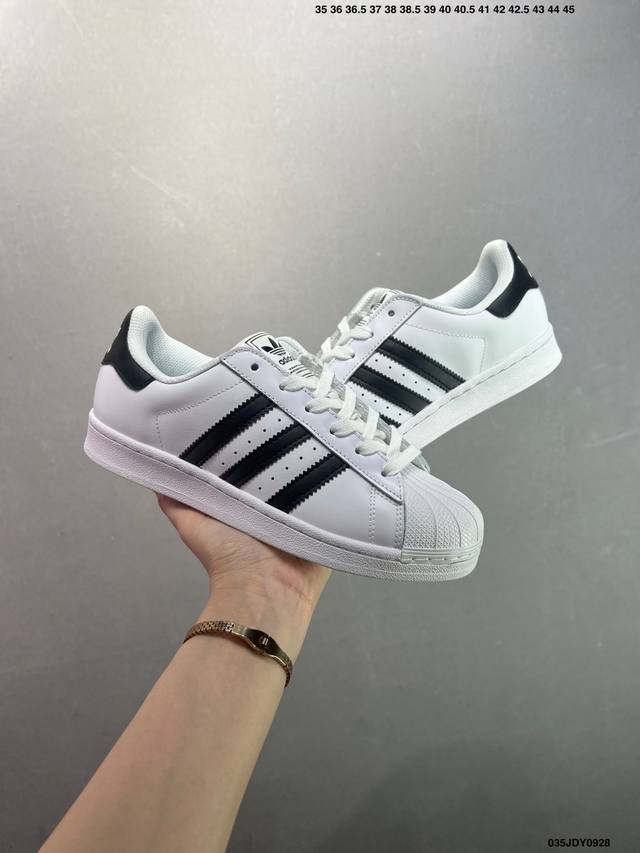 阿迪达斯 Adidas Superstar 经典 贝壳头板鞋 最好头层鞋面，正确鞋楦、弧度完美、贝壳圆润鞋头、完美贴合贝壳头无缝隙，内置纯原裁片！专卖店实体精选