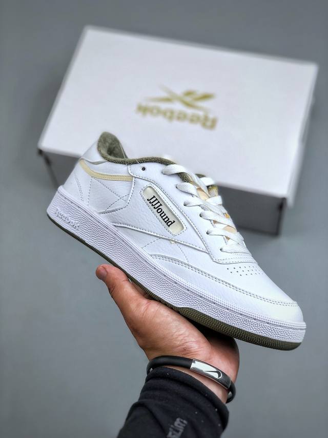 Jjjjound X Reebok Club C轻便耐磨 低帮板鞋 尺码：36-46 半
