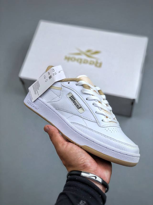 Jjjjound X Reebok Club C轻便耐磨 低帮板鞋 尺码：36-46 半