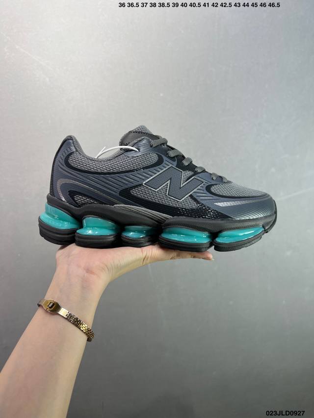 公司级新百伦 New Balance Nb U 0Ea 运动跑步鞋。此复刻经典鞋款，加入当下大热的户外元素，以曾经篮球鞋款型式样加以打造鞋款造型。编织鞋带以及加