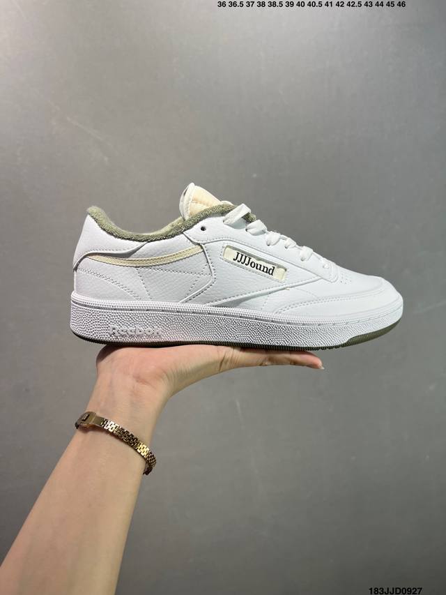 公司级Reebok锐步 Club C系列 Jjjjound White Qlive 运动舒适 减震耐磨 低帮休闲板鞋 货号:Gx9657 尺码:36 36.5