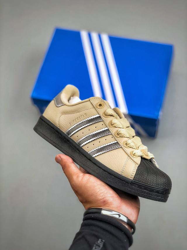 Adidas Superstar Ii 贝壳头休闲板鞋 货号：Jr4234 尺码：35-45 半