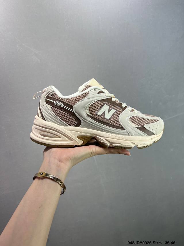 新百伦 Nb530 New Balance 530 复跑古鞋Nb530这鞋双确实是Nb家经复典古款式之一，以全科新技诠释，成打功造530鞋款。鞋面保在持530基