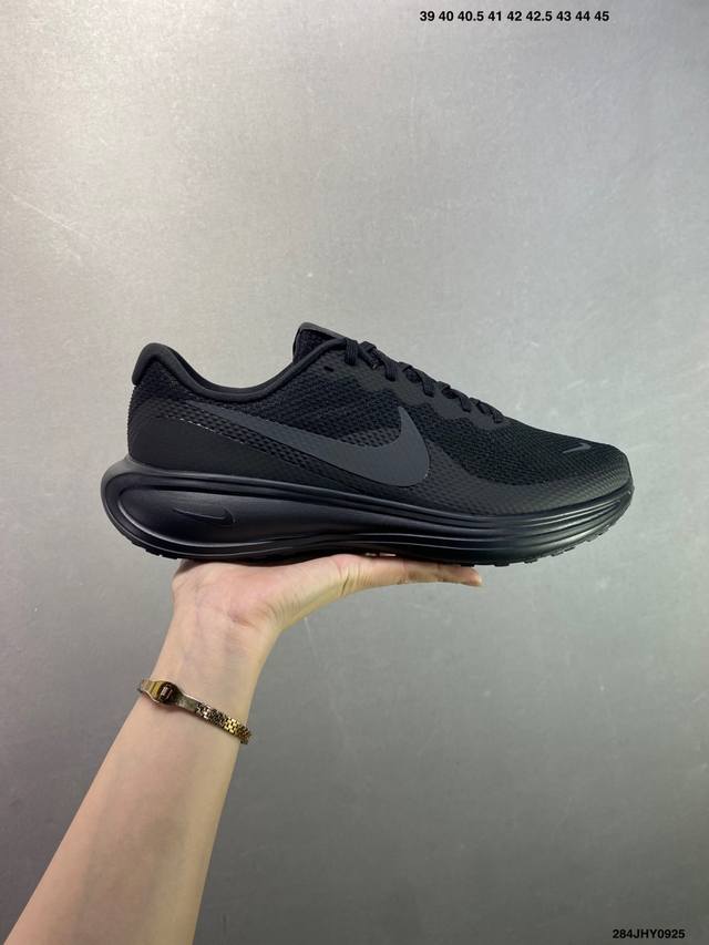 公司级Nike Revolution 8 跑步鞋 唯一原装公司级 原盒原标 Xp内置气垫 正确双层组合底 双层网纱同步原版 官方货号: Hj9198 Size：