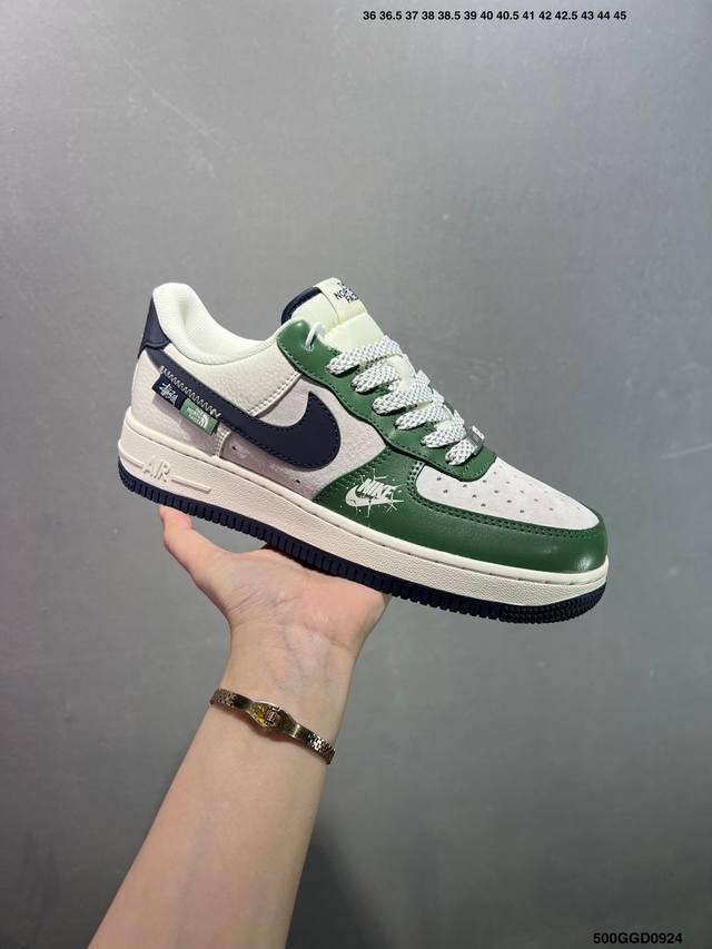 公司级Nike Air Force 1 Low 联名 原楦头原纸板 打造纯正空军版型 专注外贸渠道 全掌内置蜂窝气垫 原盒配件 原厂中底钢印、拉帮完美 官方货号