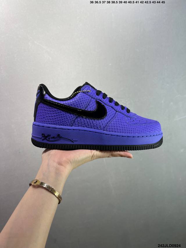 公司级Nike Air Force 1 Low 科比联名款 原楦头原纸板 打造纯正空军版型专注外贸渠道 全掌内置蜂窝气垫 原盒配件 原厂中底钢印、拉帮完美 货号
