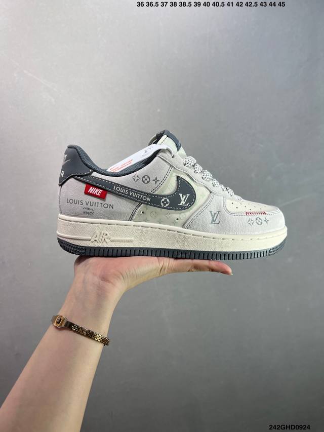 公司级Nike Air Force1 07 Low 定制空军 #原楦头原纸板 打造纯正空军版型 #专注外贸渠道 全掌内置蜂窝气垫 #原盒配件 原厂中底钢印、拉帮