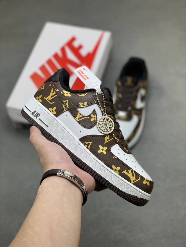 海外限量发售！公司级Nike Air Force 1 '07 Low 空军一号低帮 运动鞋 休闲鞋 折边针车 工艺难度大 原楦头原纸板 原装鞋盒 定制五金配件