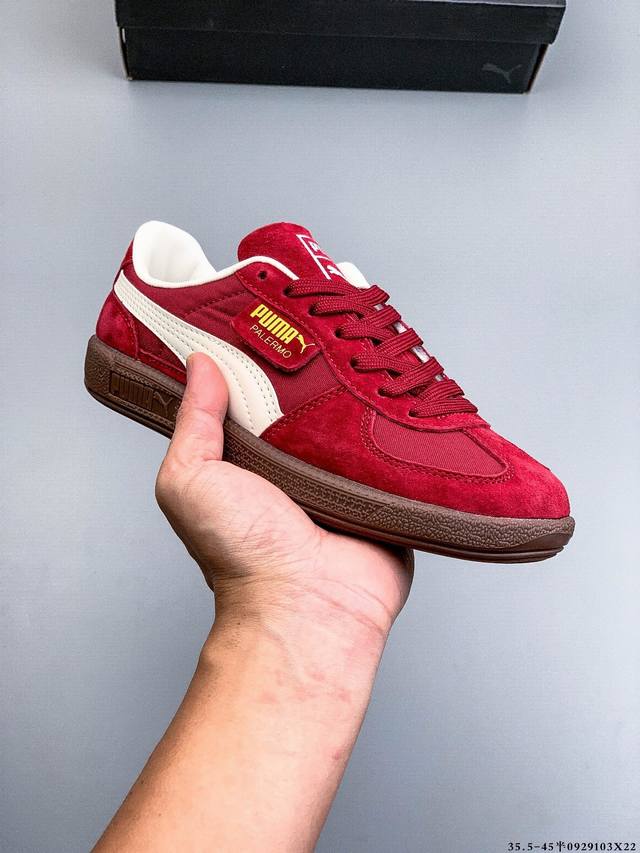 puma彪马男女通用palermo Og 标贴运动鞋 鞋款复刻，重温足球文化风潮！ 近日 puma 将经典鞋款 palermo 重新带回市场，让众多鞋迷和足球爱