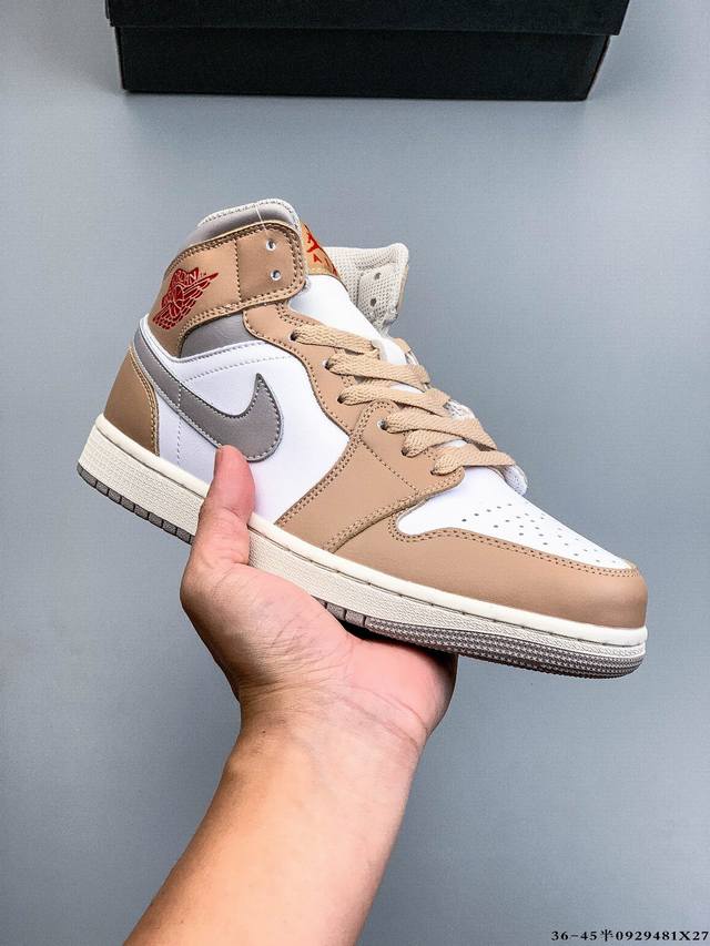 头层真标！耐克Nike Air Jordan 1 Mid Aj1乔丹一代中帮经典复古文化休闲运动篮球鞋 0929481X27