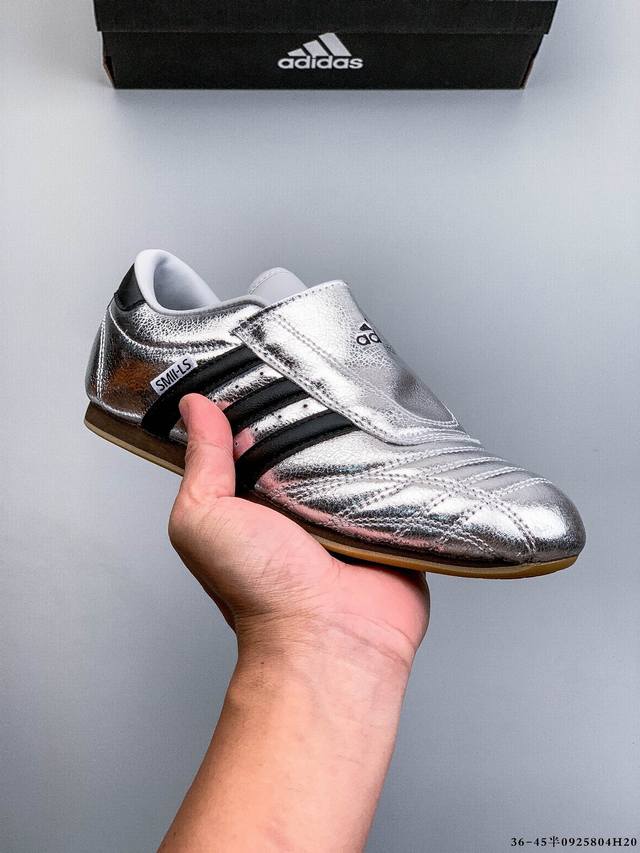 Adidas Originals Taekwondo 跆拳道薄底鞋 Taekwondo Adidas Originals薄底鞋家族 从专业赛场到时尚前沿 开启多