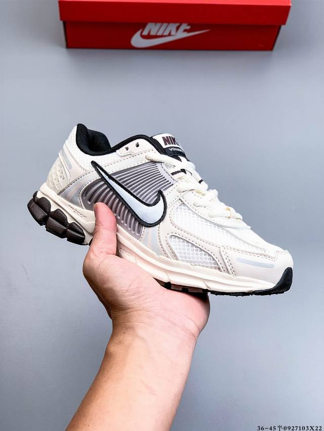 独家4层组合大底耐克Nike Zoom Vomero 5 Sp'vast Grey Sail'马拉松复古跑五代休闲运动慢跑鞋 0927103X22