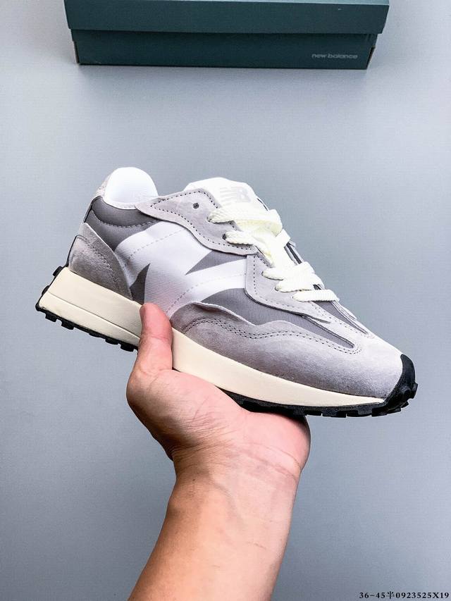 New Balance Ms327系列复古休闲运动慢跑鞋 原鞋打版 细节完美 采用尼龙及猪巴革麂皮物料拼接构成#中底高弹pu材质及满丁防滑橡胶外底上世纪 70