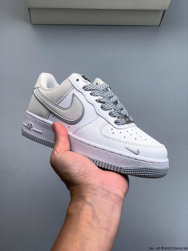 特价！原楦数据纸版，采用硬质优质皮革鞋面材质，内置全掌Air Sole气垫。耐克 Nike Air Force 1 Low 空军一号低帮经典百搭休闲运动板鞋 0
