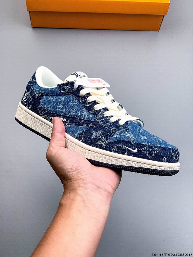 耐克Nike Air Jordan 1 Low Aj1乔1 低帮潮流缓运动休闲板鞋。Aj1 低帮拼接 完美版型真头层牛皮# 内置缓震气垫 原鞋开模 拒绝公底 购