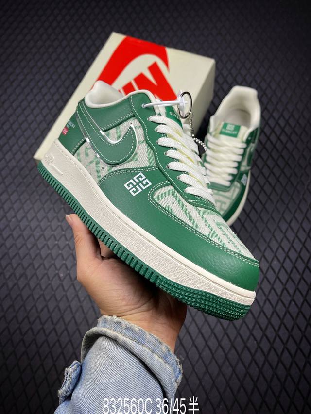 C 公司级Nike Air Force 1‘07 原楦头原纸板 打造纯正低帮空军版型 专注外贸渠道 全掌内置蜂窝气垫 原盒配件 原厂中底钢印、拉帮完美 货号:D