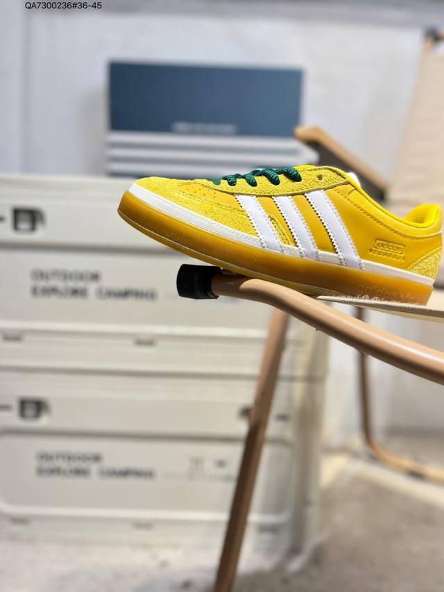 Bad Bunny X Ad Gazelle Indoor Trainers 坏痞兔联名羚羊内训系列低帮复古百搭休闲运动德训风板鞋Js5053 Qa730023