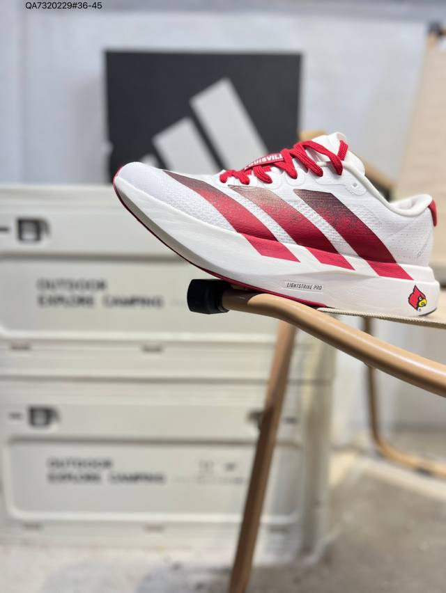 Adidas Adizero Evo Sl舒适运动防滑耐磨低帮跑步鞋，轻质网眼合成鞋面搭配织物内里坚韧透气包裹舒适，中底搭载全掌双层 Lightstrike p