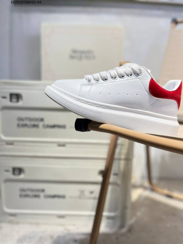 开学季福利特价 Alexander Mcqueen 亚历山大麦昆 松糕鞋厚底增高小白鞋 垫脚 回弹度到位 耐磨又舒适 鞋底厚4.5Cm553680 Es7533