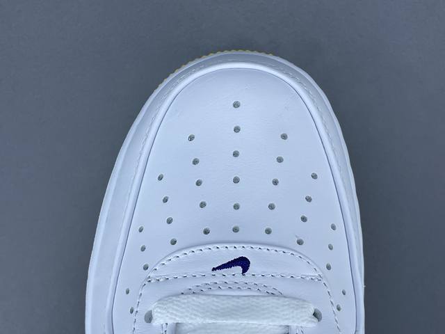 价格p下调 渠道优势， ！ 纯原版 空军科比联名 Kobe Bryant X Nike Air Force 1 舒适百搭 防滑耐磨 低帮 板鞋 男女同款 白色
