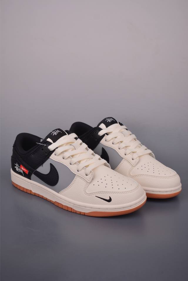 Nike Sb Dunk Low 斯图西联名 纯原大厂出品 极力推荐 原装头层材料 独家版型蒸餾加工 帶來的是更好的视觉和脚感体验 大厂纯原品质出货 清洁度 电