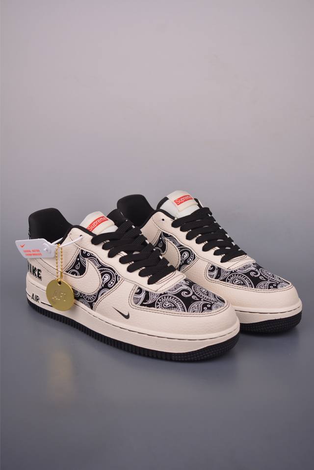 Nike Air Force 1 Low 腰果花 原楦头原纸板 打造纯正空军版型 专注外贸渠道 全掌内置蜂窝气垫 原盒配件 原厂中底钢印、拉帮完美 官方货号: