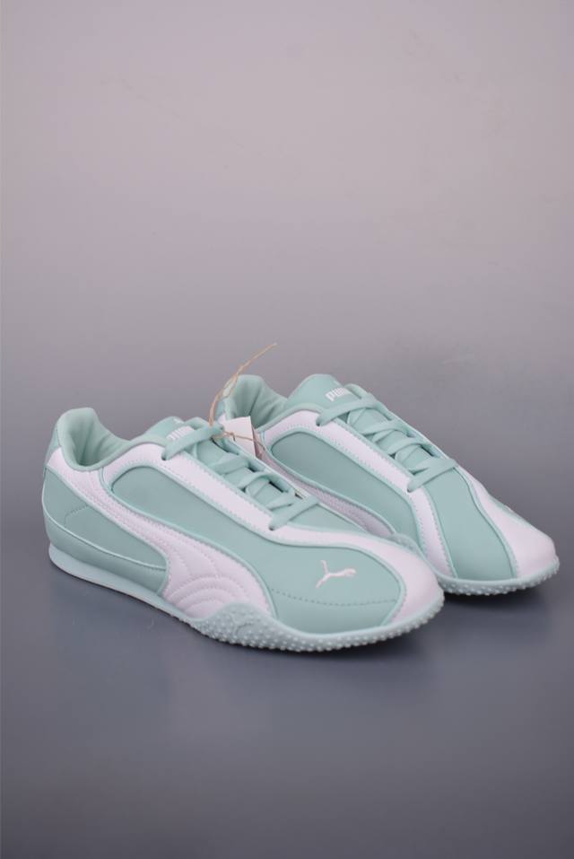 彪马puma Bella V2 Leather 低帮专业越野德训鞋 实拍首发 puma H-Street的设计巧妙融合了经典与创新 透气网面鞋身是对复古运动美学