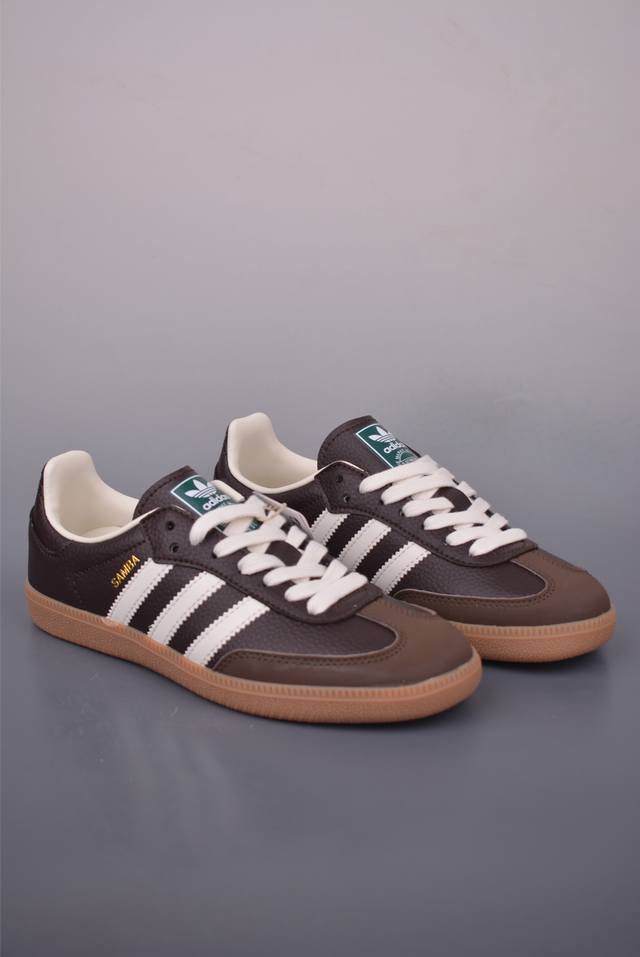 Adidas Samba Og 复古桑巴板鞋 纯原大厂出品 这款桑巴鞋展示了高质量的工艺 带有装饰的超锁缝制和无缝的手感 柔软、柔软的皮革造型和标志性的3条纹完
