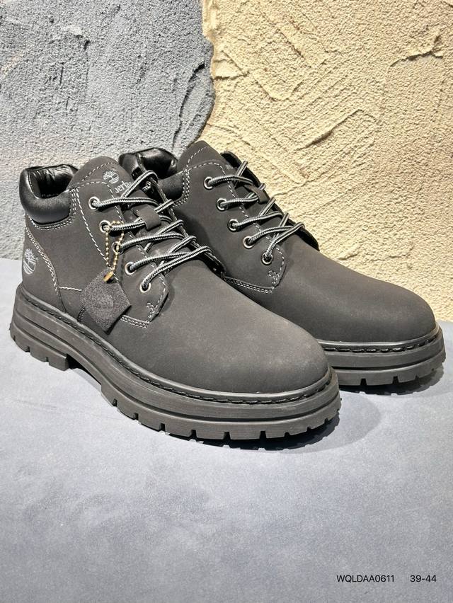 新品上市实拍 Timberland添柏岚 天伯伦休闲户外网布系列 广东大厂品质 原盒原包装 面料采用意大利顶级磨砂细纹牛皮 鞋底采用柔软橡胶大底 脚感一流 搭配