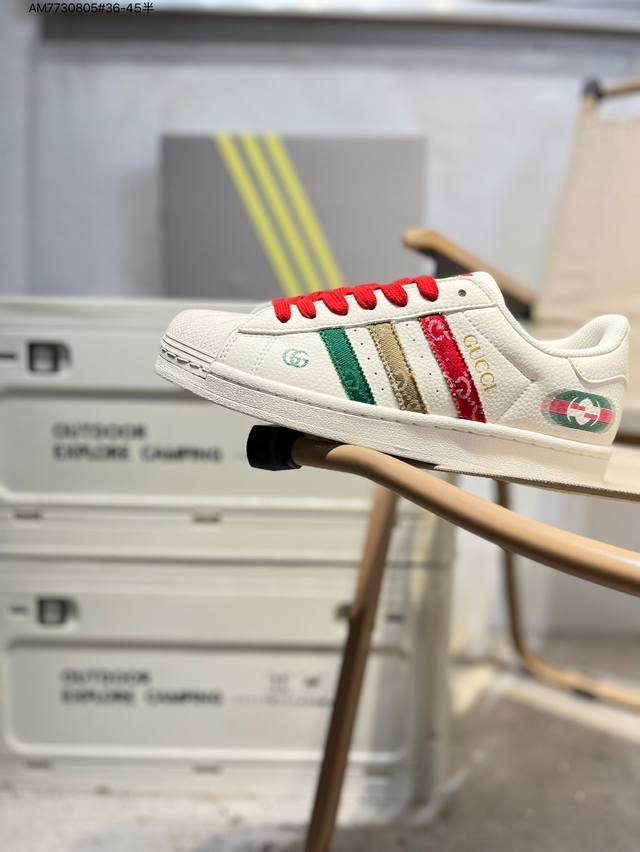 古驰 X Adidas Originals Superstar 经典配色 经典贝壳头官网同步 实拍首发渠道正品订单 诠释市场最高工艺水平区别市面普通真标版本，进