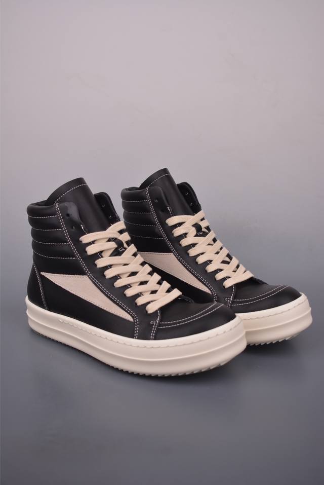 Ro欧文斯Rickowens 侵权三角标 Ro西瓜头厚底高邦 广东纯原版本 经典百搭配色 独特的倒三角和长鞋舌设计 极致暗黑风 水染粒面小牛皮材质 和针车间距都