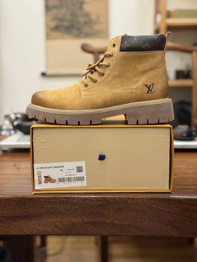 Lv X Timberland Lv联名添柏岚大黄靴 顶奢流量品牌与时代经典的结合之作 #代购专供品质 高弹Modern 外置防滑橡塑发泡超轻大底 系带设计 穿