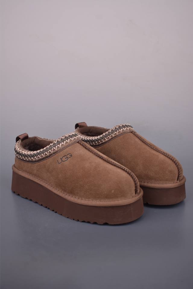 Ugg 塔茨系列加厚款 穆勒风包头5Cm半拖鞋 民族风秋冬雪地靴 羊皮毛一体高品质 保暖锁热 采用Tpu模压定型翻毛皮鞋面材质 内嵌人造卷曲羊毛毛绒里衬和选用1