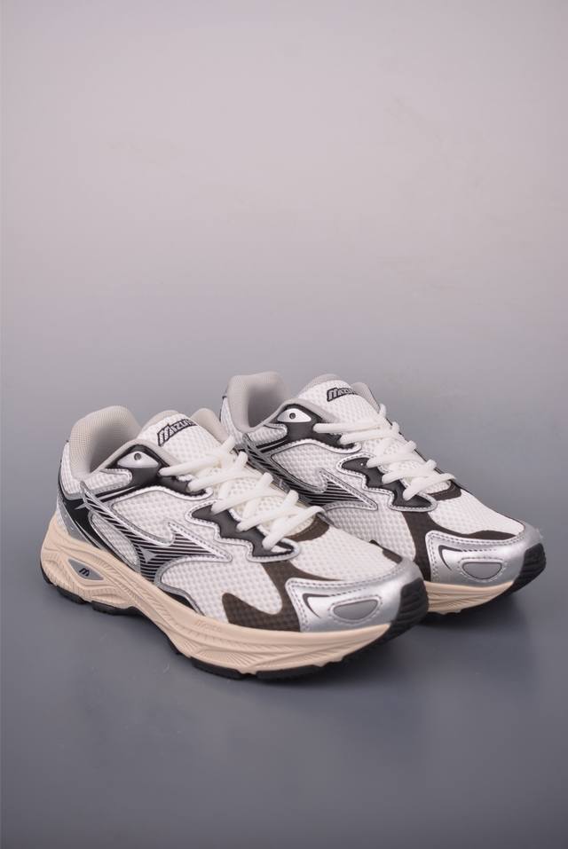 Mizuno 美津浓 Sportstyle Speed 2K 复古时尚休闲舒适减震运动跑步鞋 美津浓Wave机械缓震 可以说是机械缓震跑鞋科技的翘楚 有着非凡的