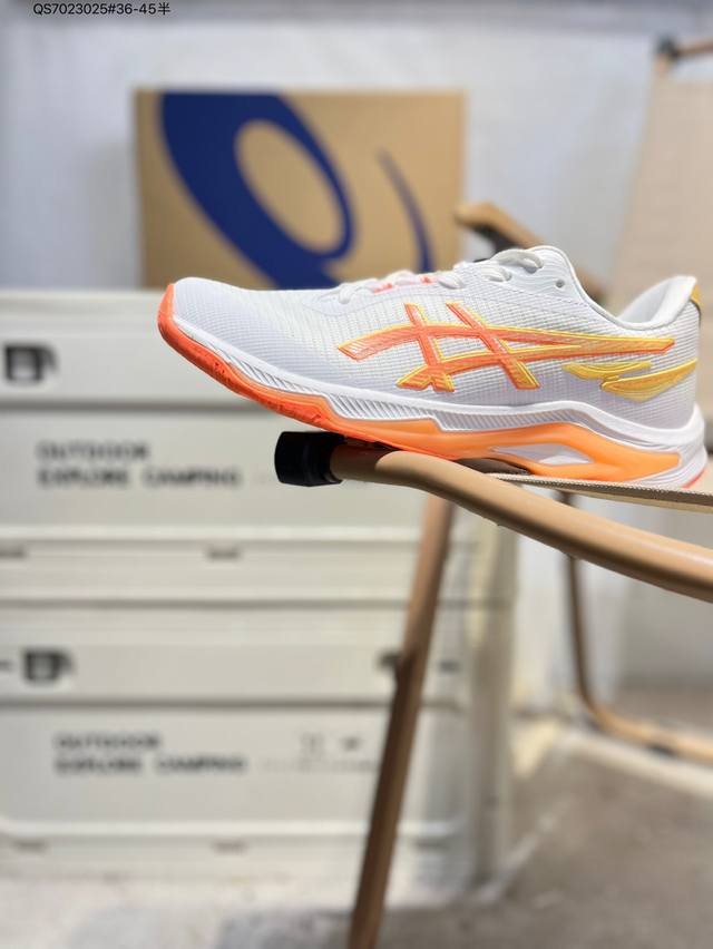 Asics Netburner Ballistic Ff 4亚瑟士经典跑鞋 如今机能风和户外风吹得正劲，便是主打“Urban Outdoor机能越野风格”，城市