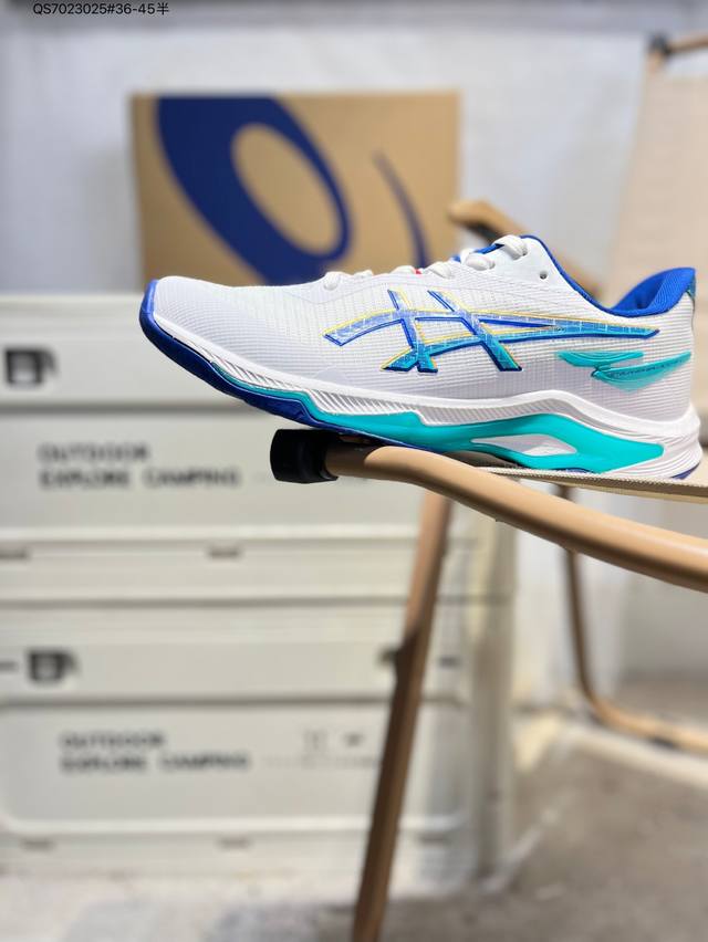 Asics Netburner Ballistic Ff 4亚瑟士经典跑鞋 如今机能风和户外风吹得正劲，便是主打“Urban Outdoor机能越野风格”，城市