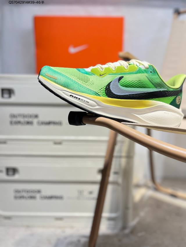 Nk Air Zoom pegasus 41 登月跑鞋 登月41代超轻网面跑步鞋 脚跟区域营造出色舒适度，而在鞋底部分，搭载全掌型Zoom Air配置耐克网面透