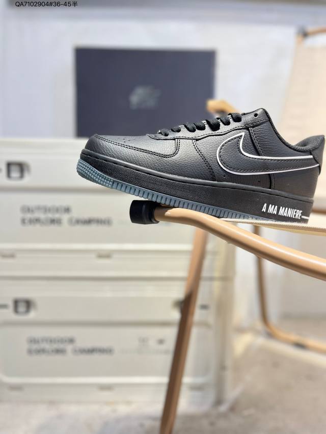 耐克 Nike Air Force 1 '07空军一号 百搭休闲运动板鞋。柔软、弹性十足的缓震性能和出色的中底设计，横跨复古与现代的外型结合Hf4084 Qa7