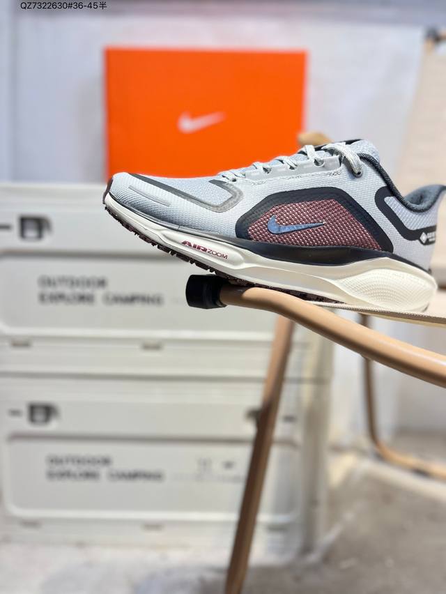 Nk Air Zoom pegasus 41 登月跑鞋 登月41代超轻网面跑步鞋 脚跟区域营造出色舒适度，而在鞋底部分，搭载全掌型Zoom Air配置耐克网面透