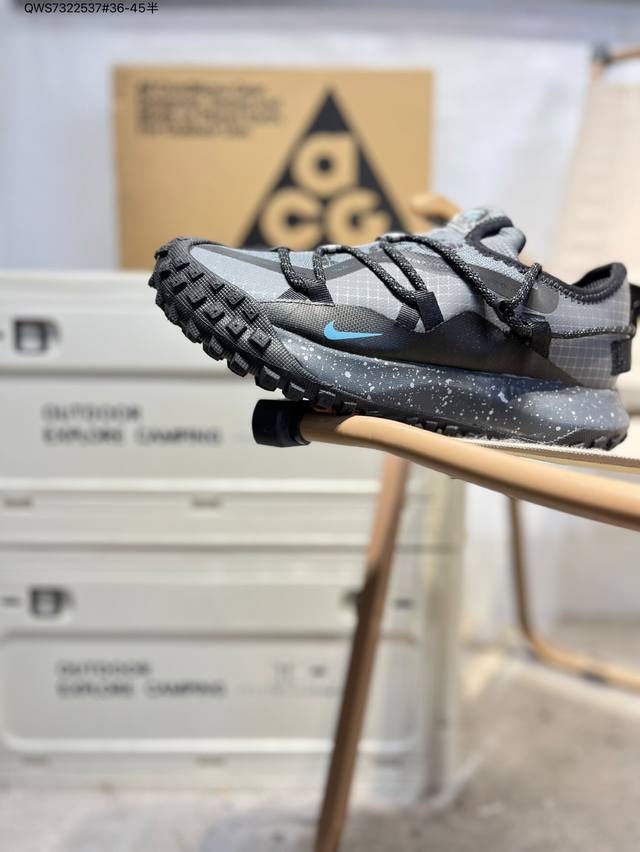 Nike Acg Mountain Fly Low Gtx Se 男女子运动鞋采用匠心设计，打造耐穿迅疾风格，让你在沙漠、峡谷和深山中探险时也能像在城市一般轻松