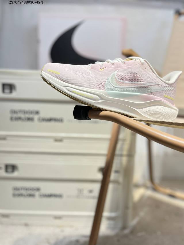 Nk Air Zoom pegasus 41 登月跑鞋 登月41代超轻网面跑步鞋 脚跟区域营造出色舒适度，而在鞋底部分，搭载全掌型Zoom Air配置耐克网面透