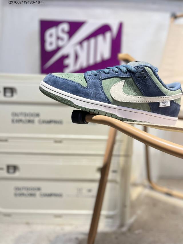 耐克Nike Dunk Low 板鞋Sb系列经典百搭休闲运动板鞋加厚鞋舌的填充，使舒适性大大提升，同时也更方便穿脱中底部分则加入了脚感柔软舒适Zoomair气垫